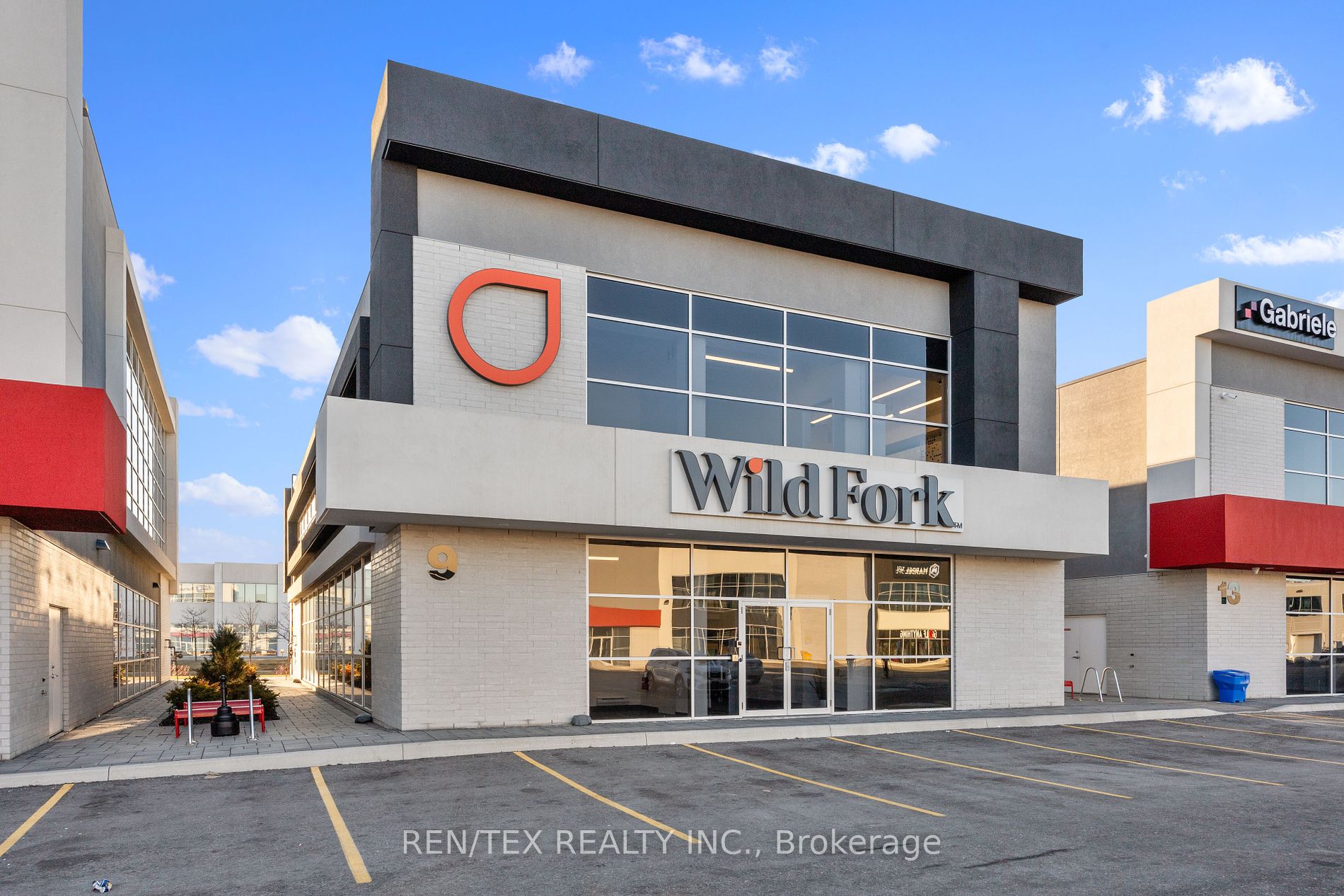 9 Roybridge Gate, Vaughan, Ontario, West Woodbridge Industrial Area