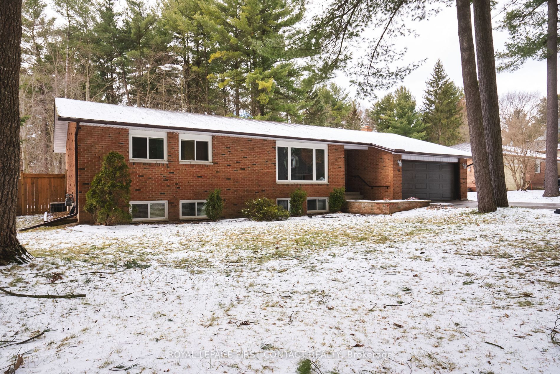 18 Mclaughlin St, Springwater, Ontario, Anten Mills