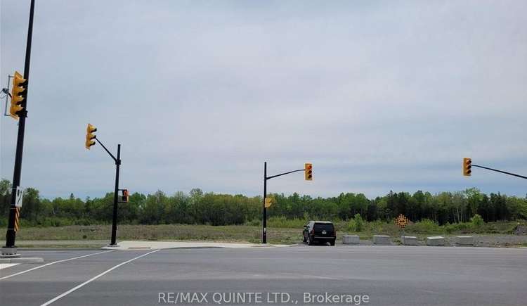 375 Bell Blvd, Belleville, Ontario, 