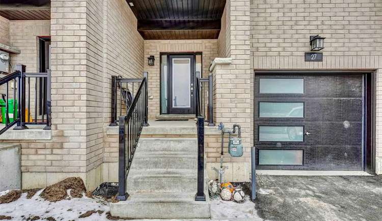 27 Turnberry Lane, Barrie, Ontario, Painswick South