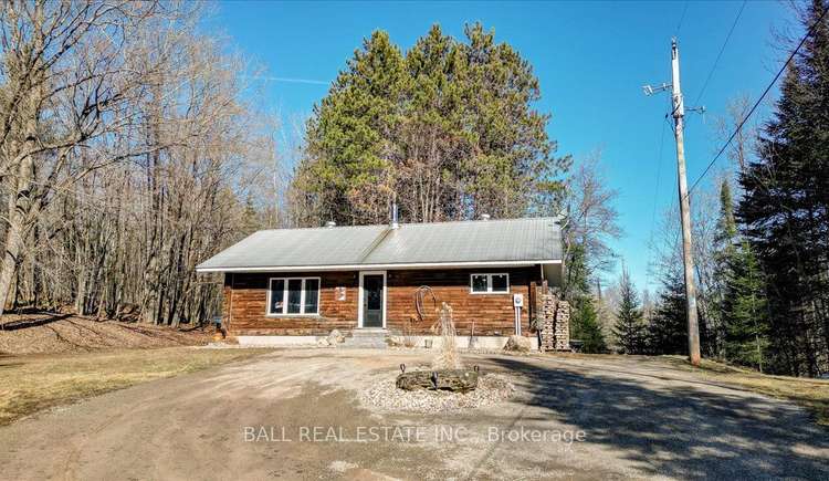 516 The South Rd, Wollaston, Ontario, 