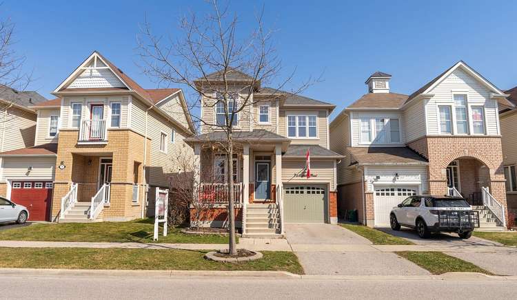 7 Majestic St, Whitby, Ontario, Port Whitby