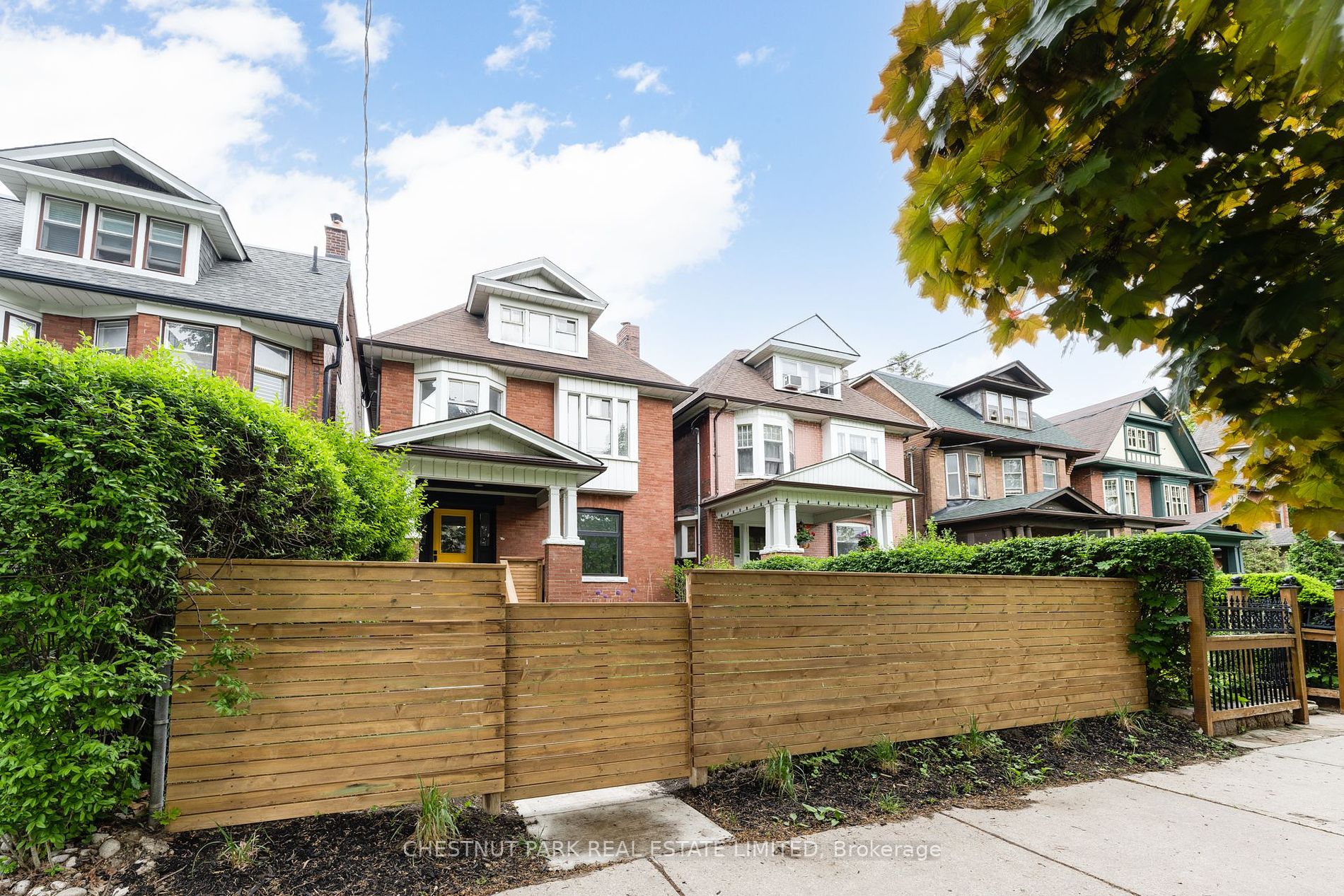 35 Tyndall Ave, Toronto, Ontario, South Parkdale