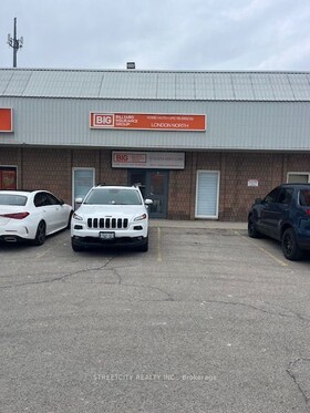 1900 Hyde Park Rd E, Middlesex, Ontario , MLS #X8143142 , Image - 1