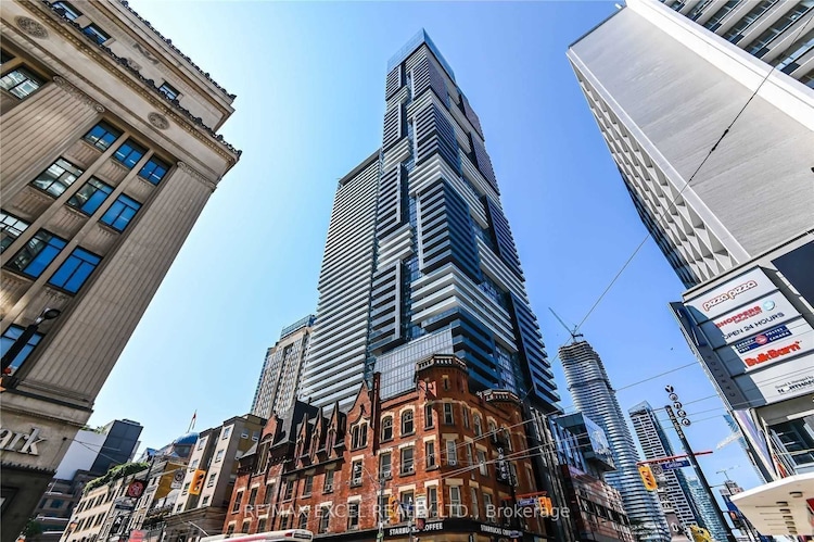 7 Grenville St, Toronto, Ontario, Bay Street Corridor