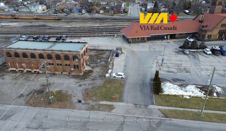 11 Wadsworth St, Brantford, Ontario, 