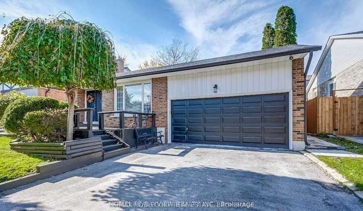 64 Rutledge Ave, Newmarket, Ontario, Huron Heights-Leslie Valley