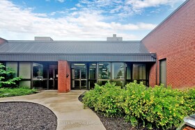 80 West Beaver Creek Rd, York, Ontario , MLS #N8167054 , Image - 1