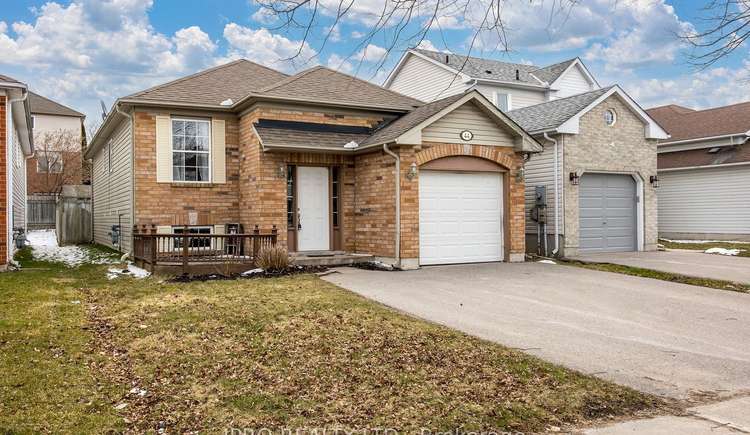 44 Moir Cres, Barrie, Ontario, Painswick North