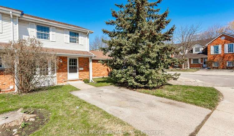 129 Victoria Rd N, Guelph, Ontario, Grange Hill East