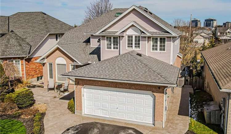 6 Jean Anderson Cres, Guelph, Ontario, Clairfields
