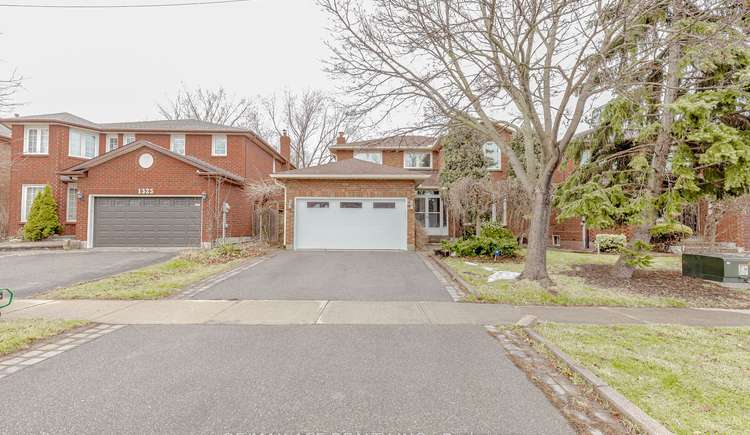 1319 Greenwood Cres, Oakville, Ontario, Clearview
