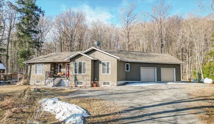 581 Forestview Rd, Hastings Highlands, Ontario, 
