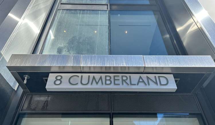 8 Cumberland St, Toronto, Ontario, Annex