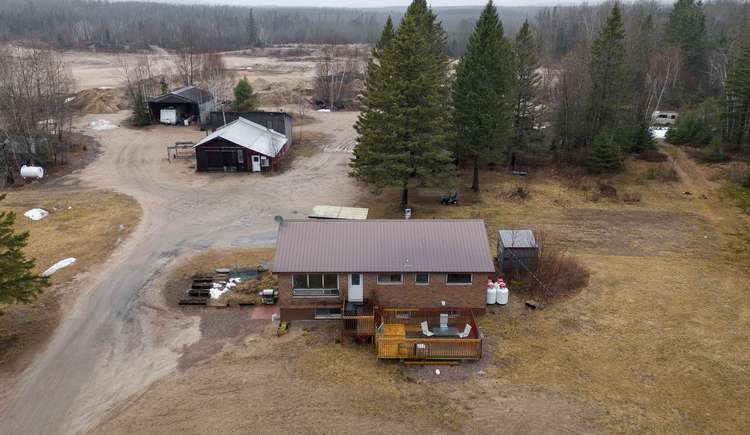 692 Forest Lake Rd, Joly, Ontario, 