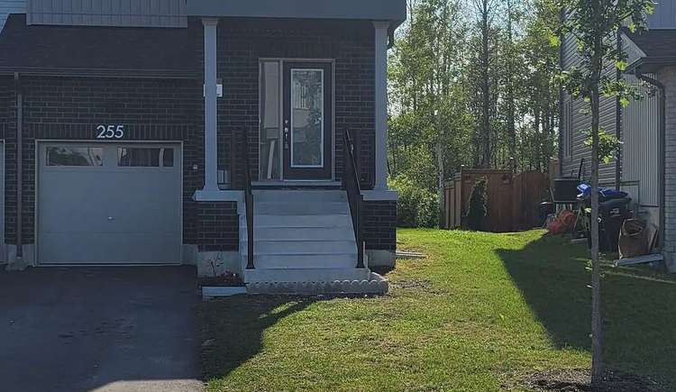 255 Atkinson St, Clearview, Ontario, Stayner