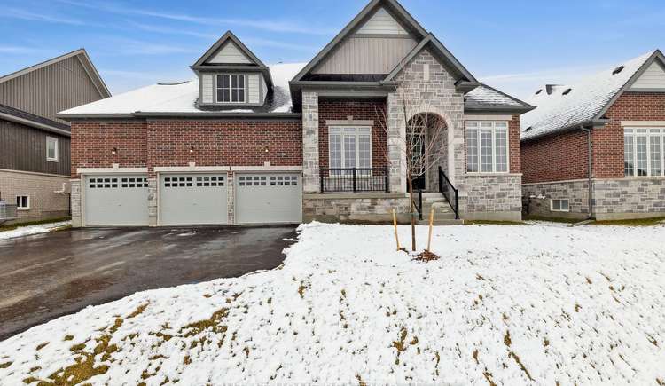 11 Golden Meadows Dr, Otonabee-South Monaghan, Ontario, Rural Otonabee-South Monaghan
