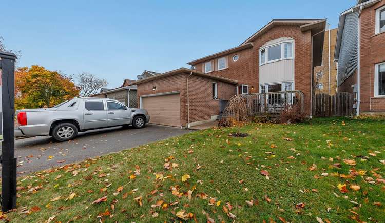 6 Wood Dr, Whitby, Ontario, Blue Grass Meadows