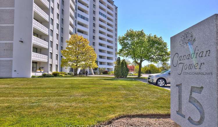 15 Towering Heights Blvd, St. Catharines, Ontario, 