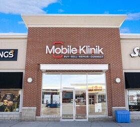 83 First Commerce Dr, York, Ontario , MLS #N8235442 , Image - 1