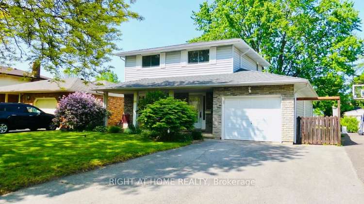 24 The Meadows St, St. Catharines, Ontario, 