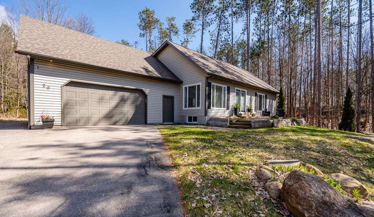 20 Cathedral Pines Rd, Oro-Medonte, Ontario, Horseshoe Valley