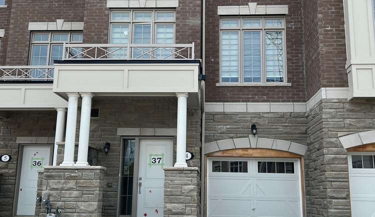 4 Coote Crt, Ajax, Ontario, Central West