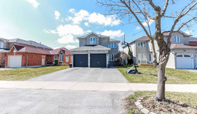 151 Violet St, Barrie, Ontario, Holly