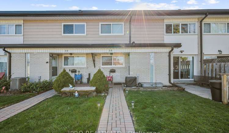 925 Bayly St, Pickering, Ontario, West Shore