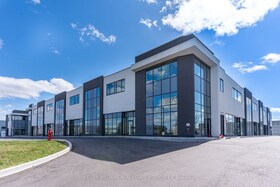 5270 Solar Dr, Peel, Ontario , MLS #W8258024 , Image - 1