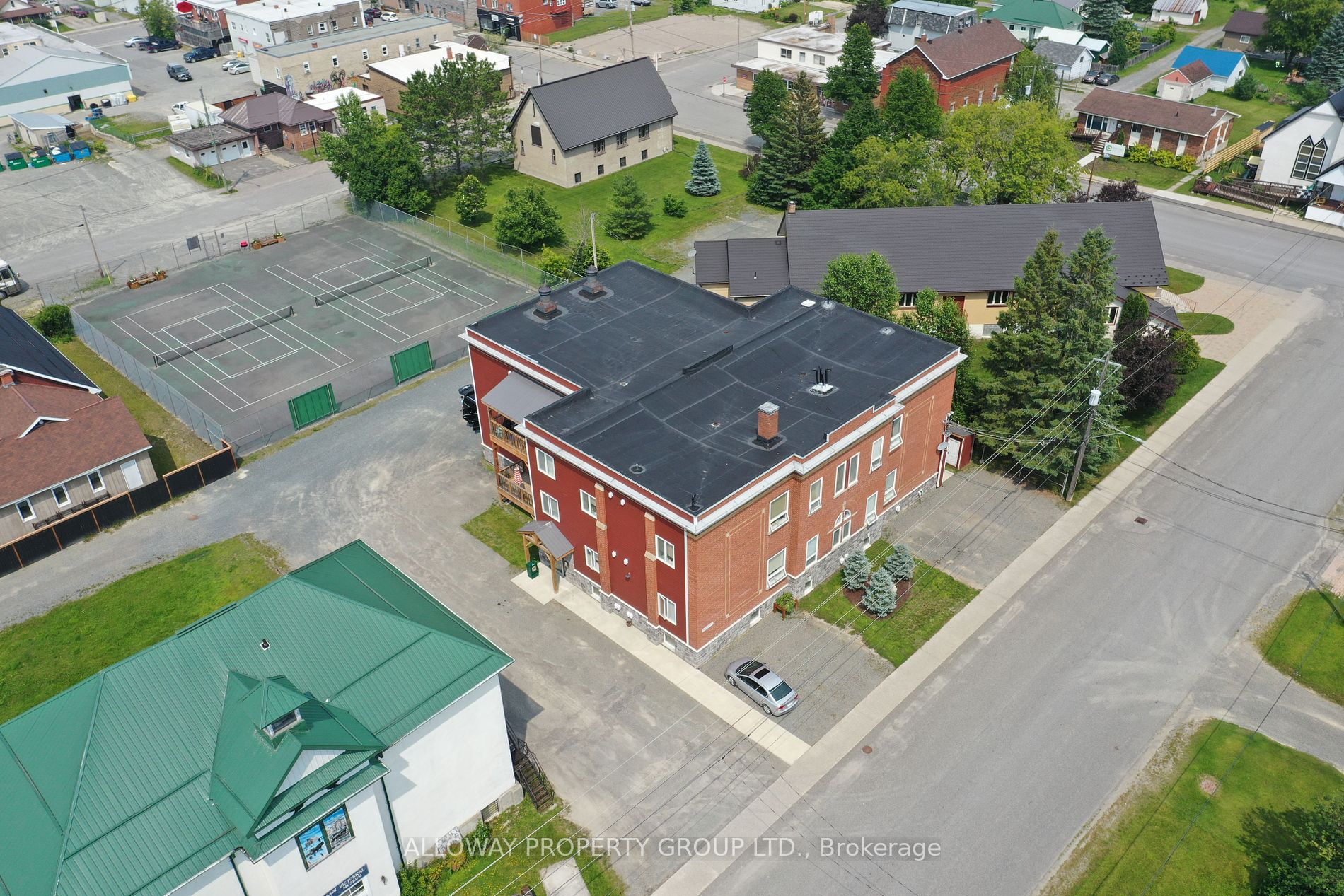 65 6th Ave, Englehart, Ontario, 