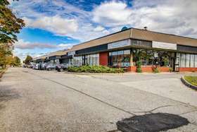 315 Traders Blvd E, Peel, Ontario