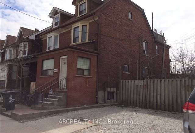 855 Dupont St, Toronto, Ontario, Dovercourt-Wallace Emerson-Junction