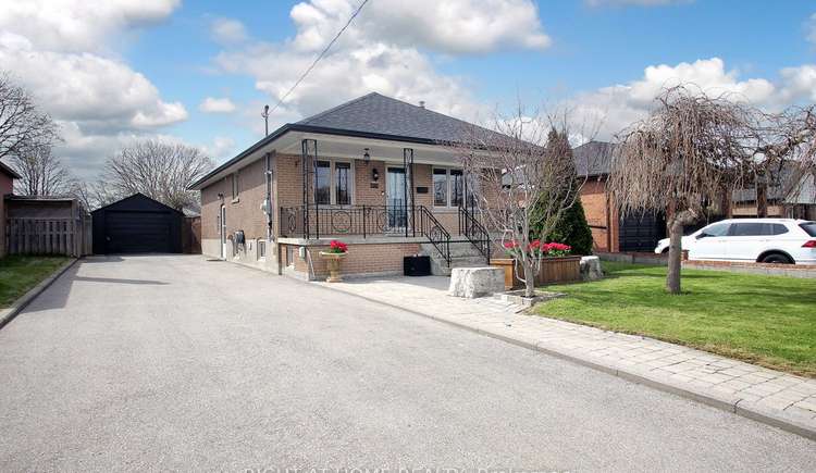 39 Bunnel Cres, Toronto, Ontario, Downsview-Roding-CFB