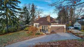 28 Forest Ave, Peel, Ontario