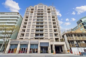 99 Avenue Rd