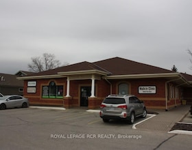 14 Fifth Ave, Dufferin, Ontario , MLS #W8270824 , Image - 1