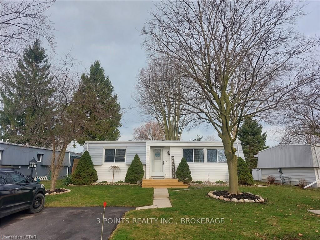 231 Pebble Beach Pkwy, South Huron, Ontario, Stephen Twp