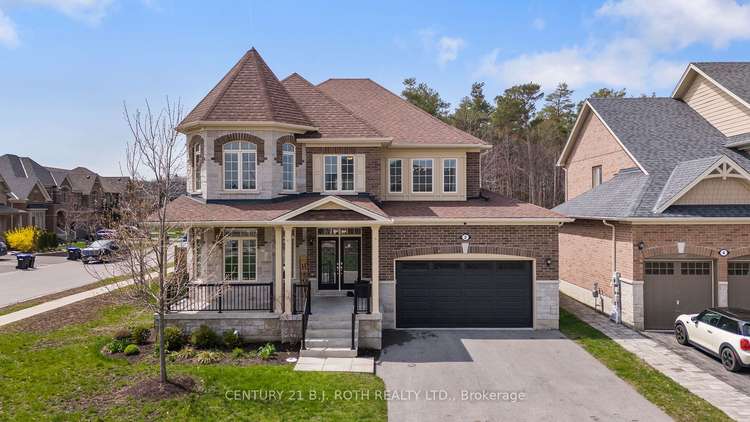 2 Travers Gate, Springwater, Ontario, Centre Vespra