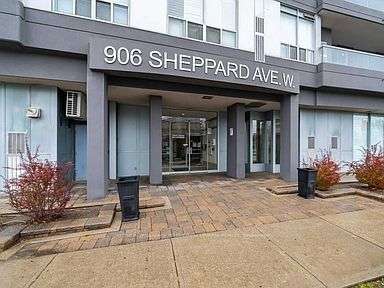 906 Sheppard Ave W, Toronto, Ontario, Clanton Park