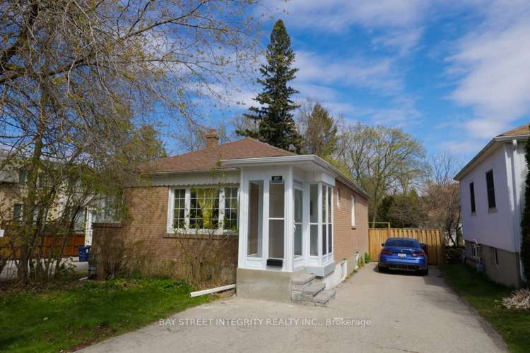 237 Willowdale Ave, Toronto, Ontario, Willowdale East