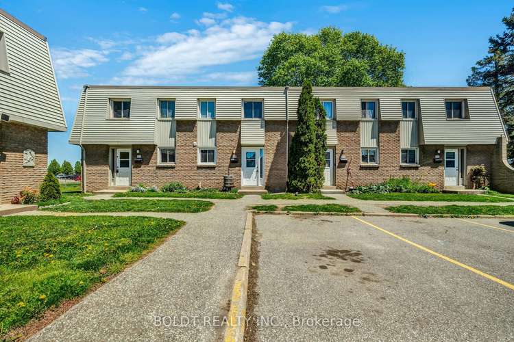 17 Old Pine Tr, St. Catharines, Ontario, 