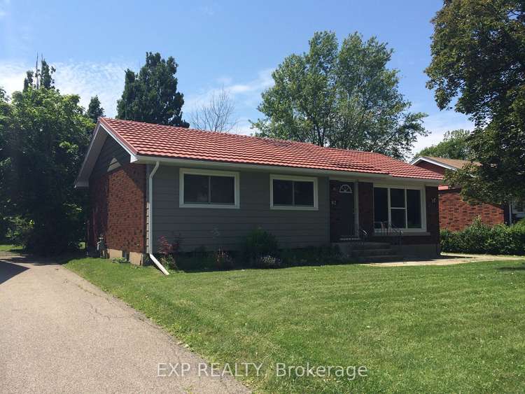 82 Jacobson Ave, St. Catharines, Ontario, 