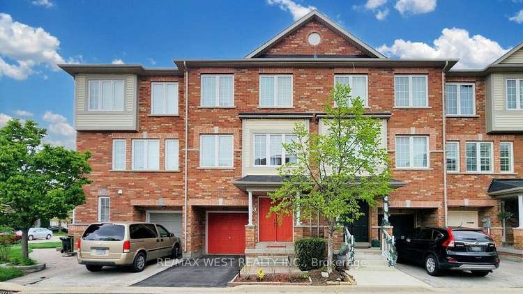 39 Frost King Lane, Toronto, Ontario, West Humber-Clairville