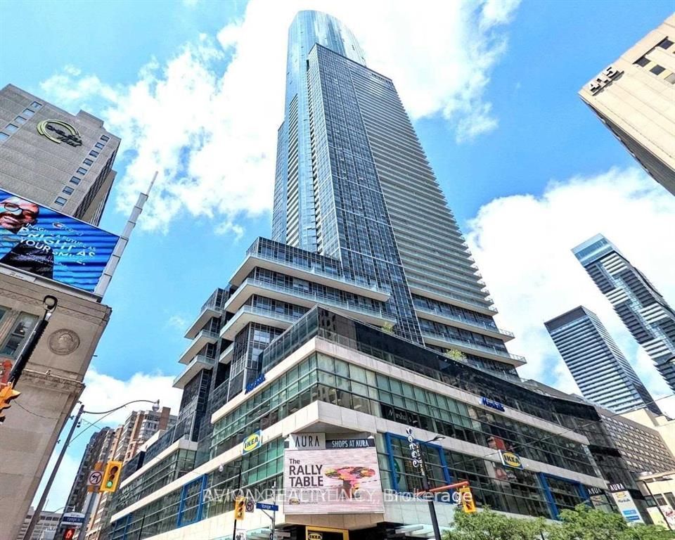 384 Yonge St, Toronto, Ontario, Bay Street Corridor