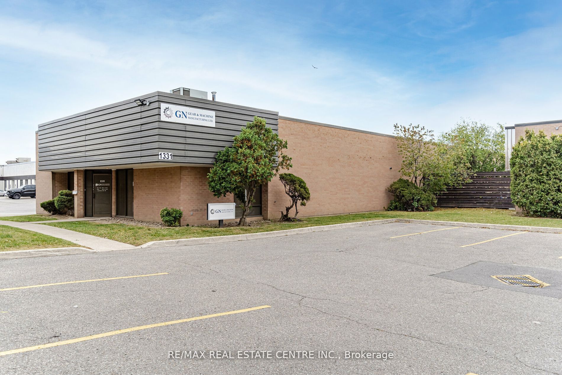 1331 Matheson Blvd, Mississauga, Ontario, Northeast