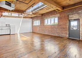 77 Florence St, Toronto, Ontario , MLS #C8342236 , Image - 1