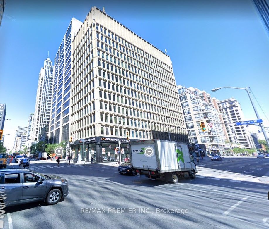 1200 Bay St, Toronto, Ontario, Annex