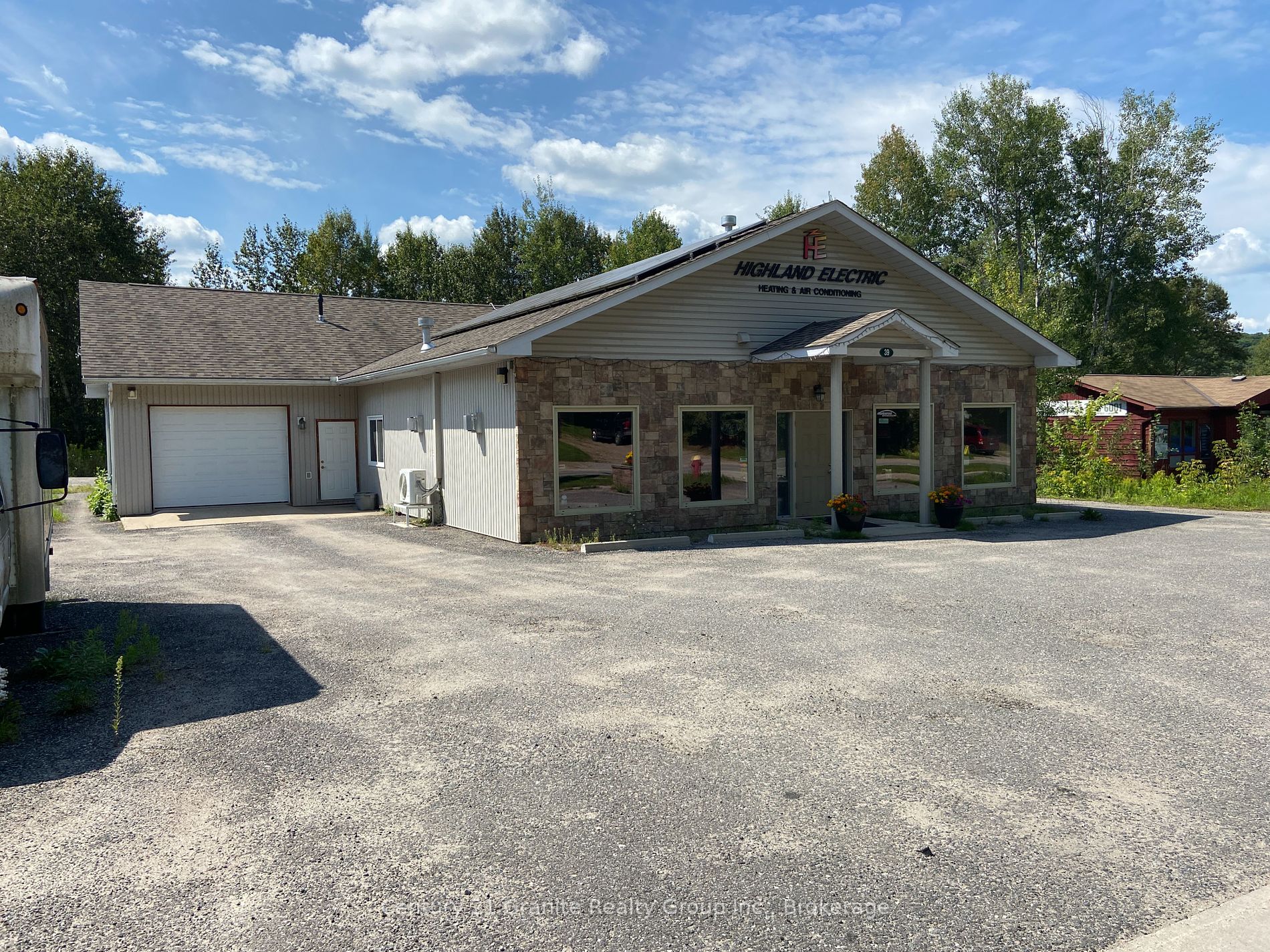 39 Bobcaygeon Rd, Minden Hills, Ontario, 