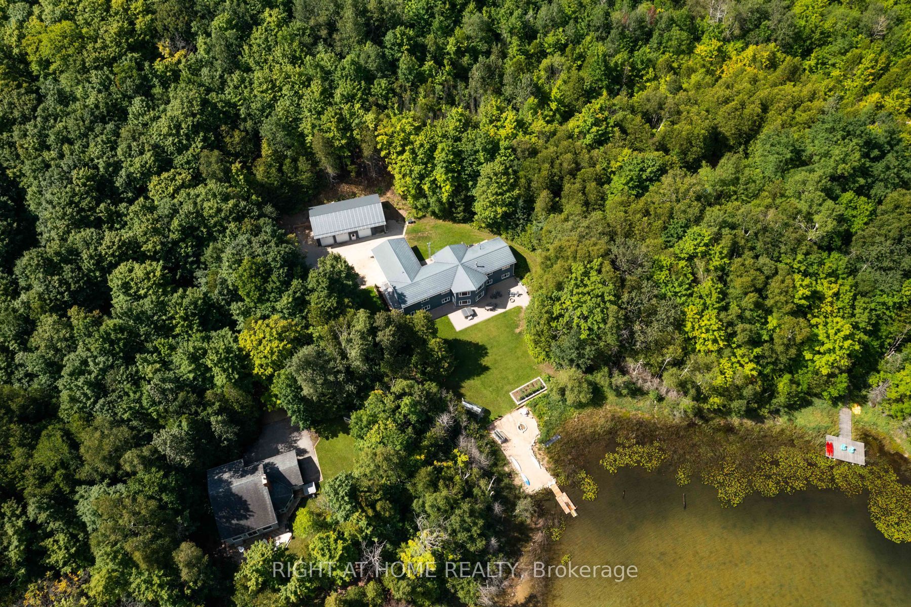 123 Lakeview Rd, Grey Highlands, Ontario, Rural Grey Highlands